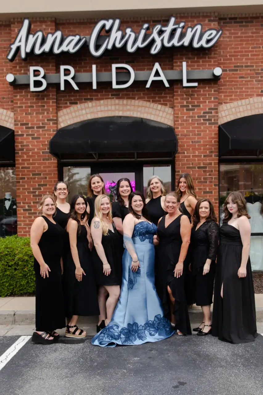 team and employee photo