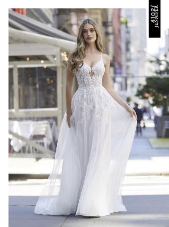 Morilee #4102 Jennifer #0 thumbnail