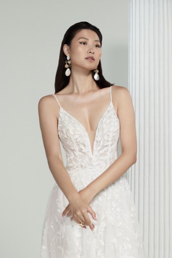 Justin Alexander Signature #99211 Gloria #2 Sand/Ivory/Nude thumbnail