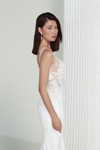 Justin Alexander Signature #99215 Rosa #4 Ivory/Ivory/Nude thumbnail