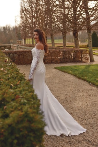 Justin Alexander #88405 Jessa #1 Ivory thumbnail